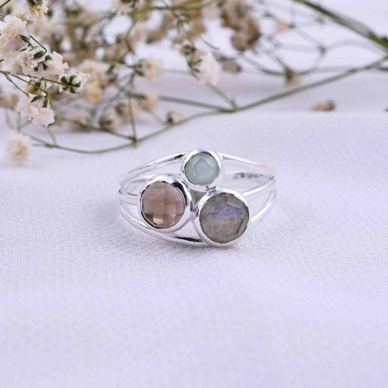 Chalcedony stone store ring